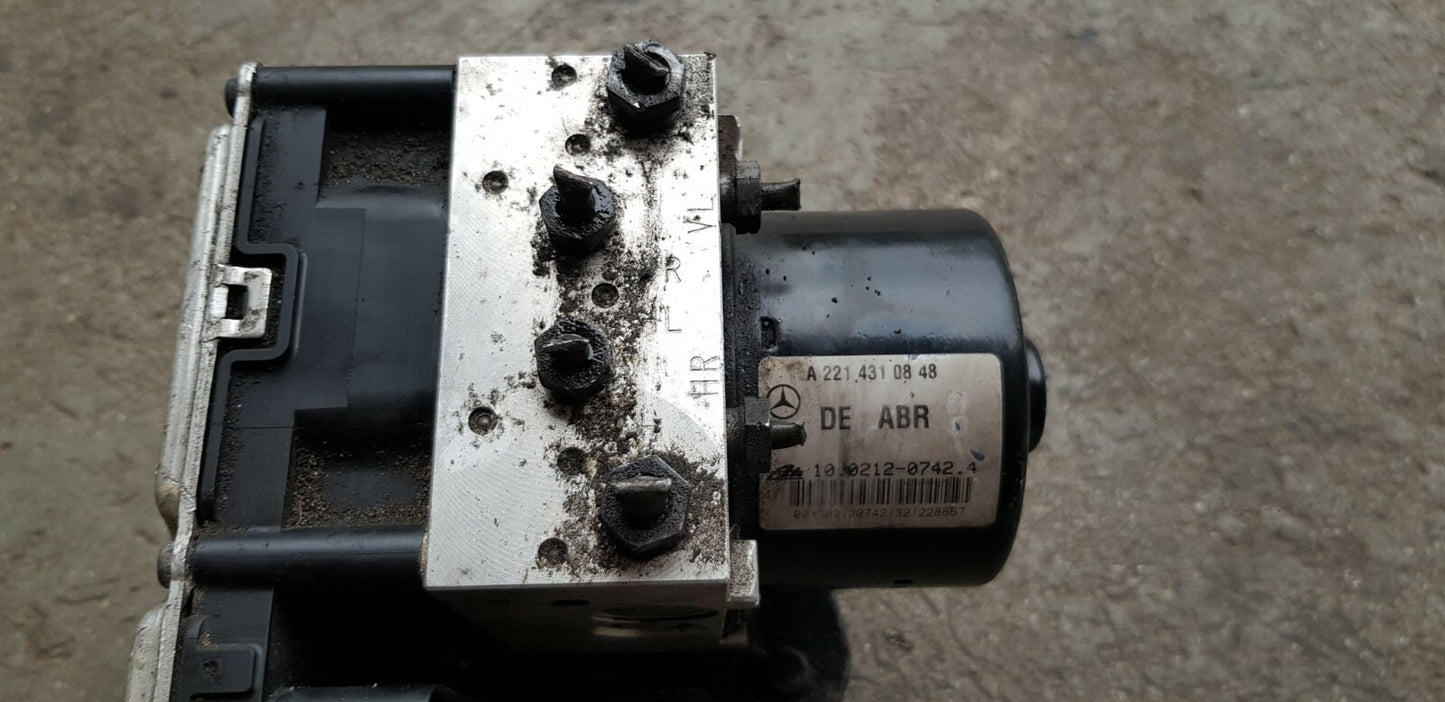 Mercedes W221 ABS Hydraulikblock Pumpe Steuergerät A 2219014800 A 2214310848