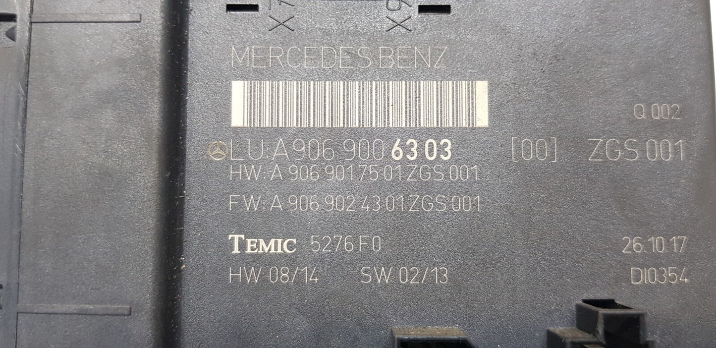 Mercedes Sprinter W906 Sicherungskasten Steuergerät A 9069006303 A 9069017501