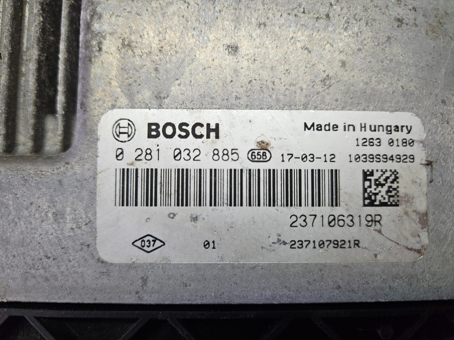 Mercedes Renault Motorsteuergerät Steuergerät 237106319R 0281032885 EDC17C84 ♻️