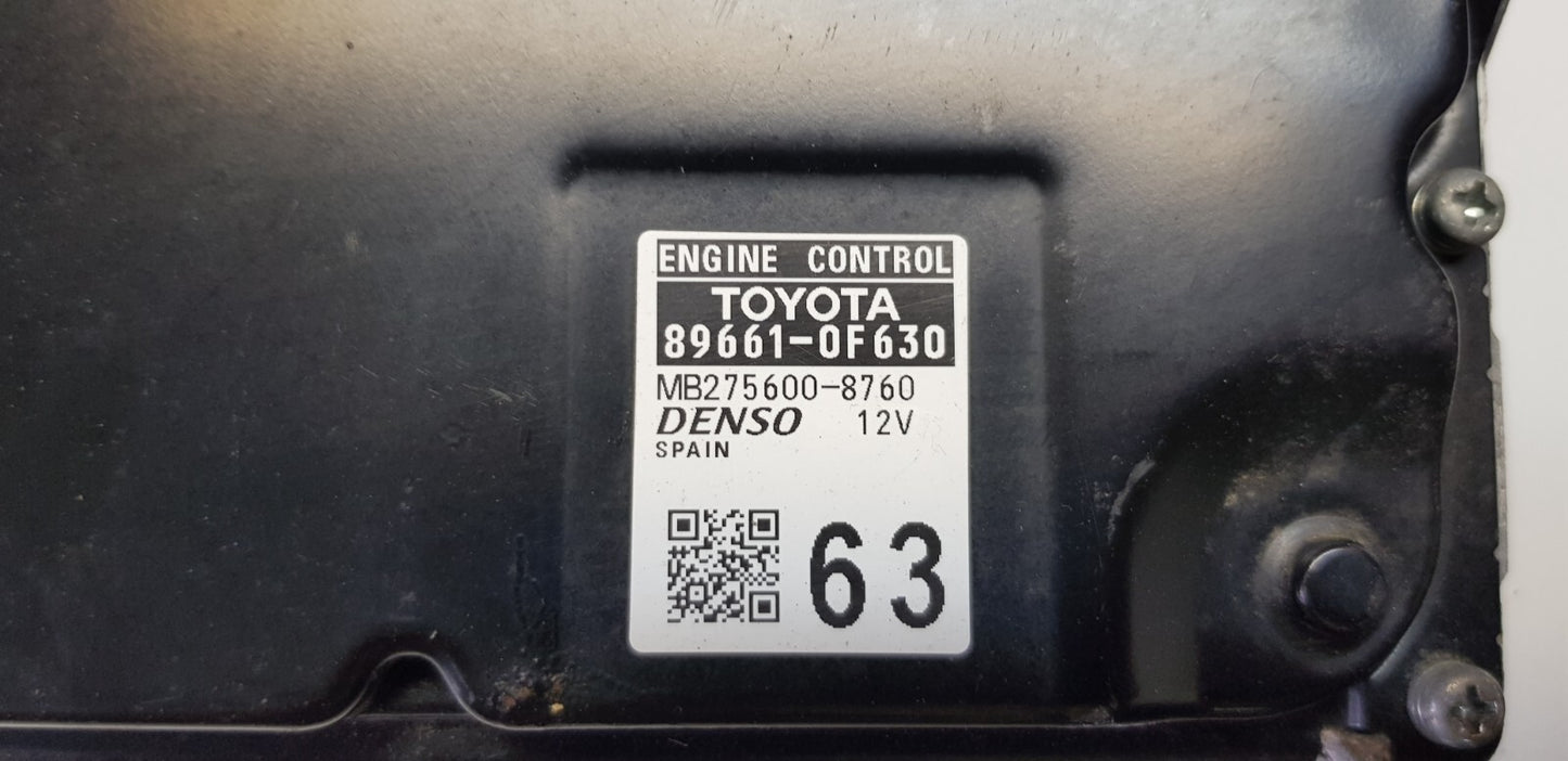 Toyota Motorsteuergerät Steuergerät 89661-0F630 MB275600-8760