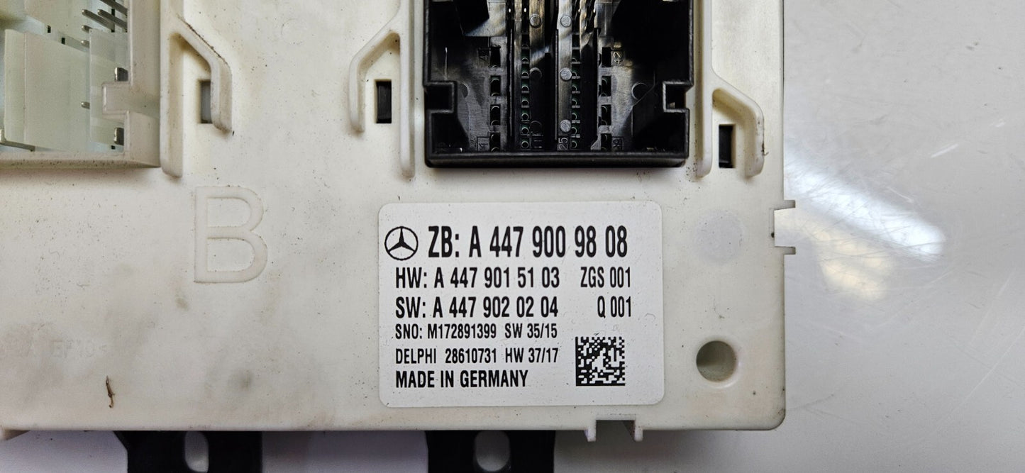 Mercedes Vito V-Klasse W447 SAM Steuergerät A 4479009808 A 4479015103