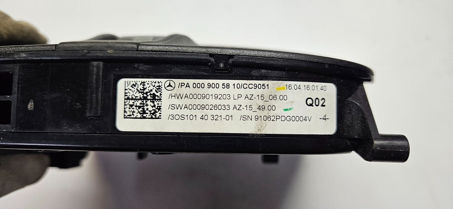 Mercedes W213 Dachbedieneinheit Innenraumbeleuchtung A 0009005810 A 0009019203