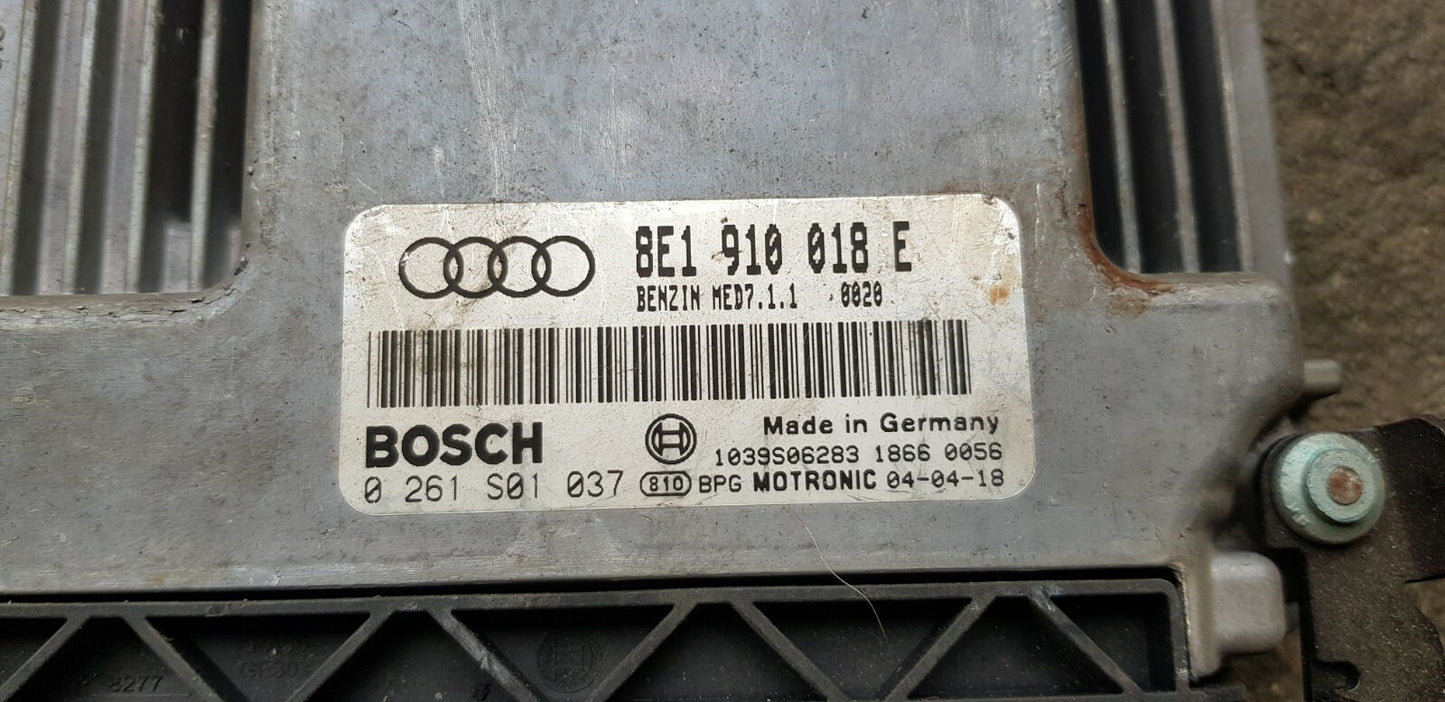 Audi A4 Motorsteuergerät Steuergerät 8E1910018E 0261S01037