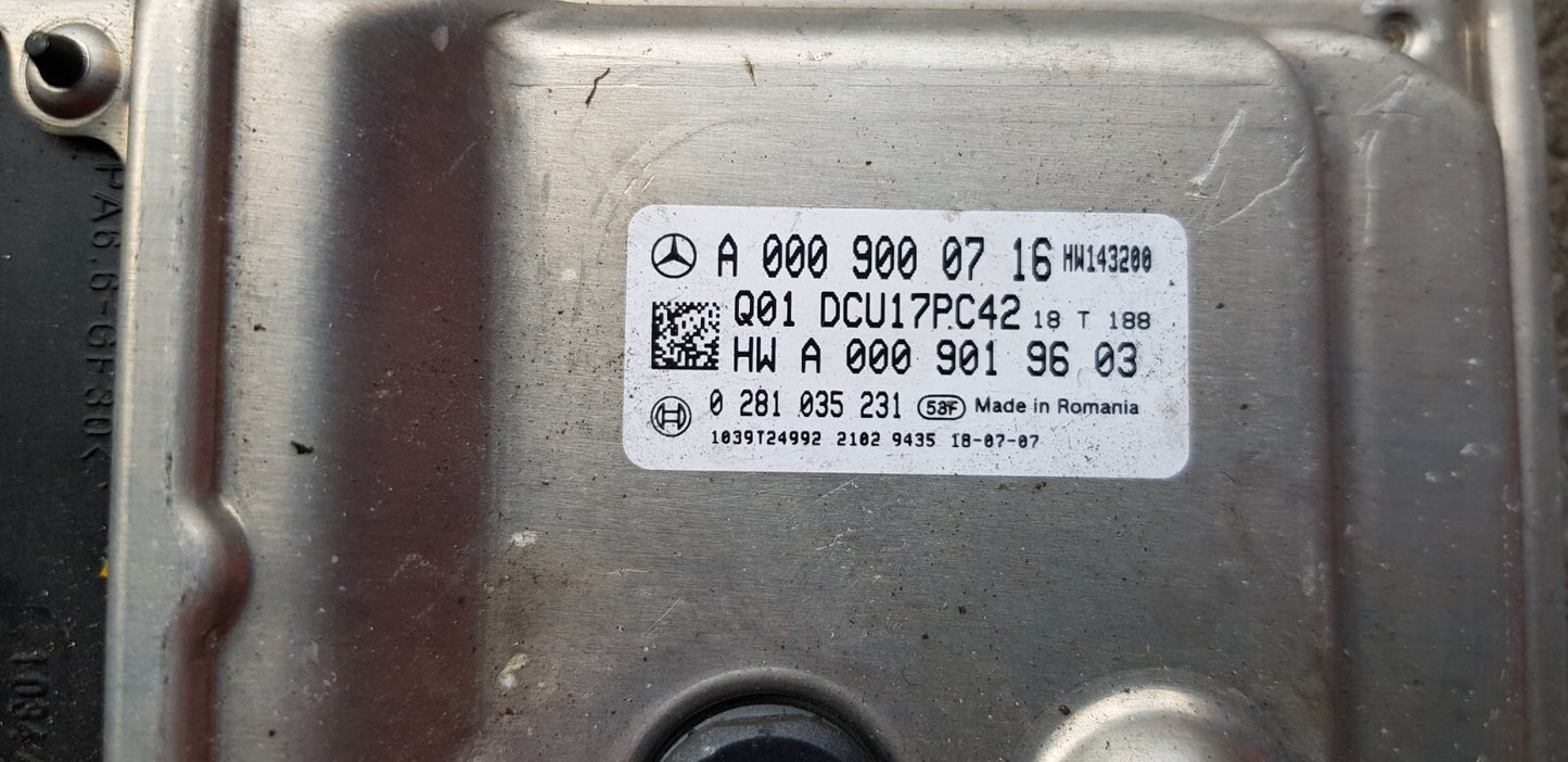 Mercedes W447 Steuergerät A 0009000716 0281035231
