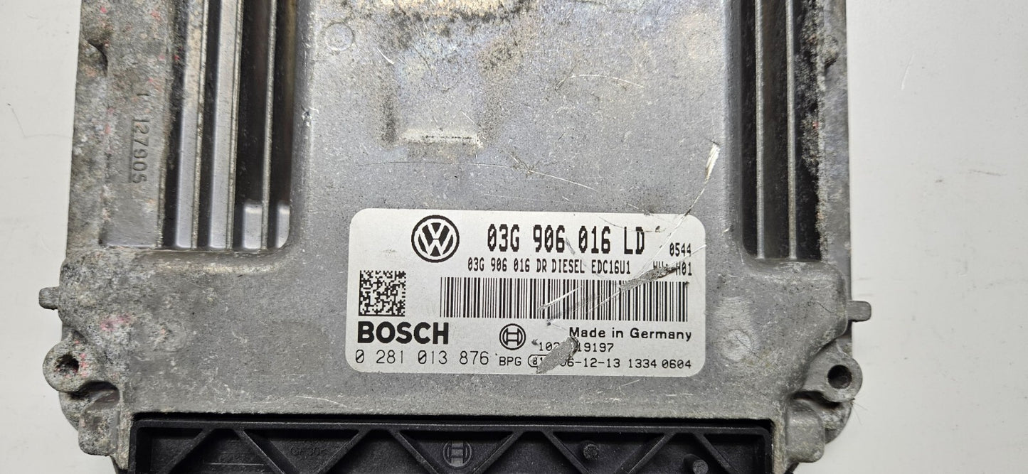 VW Golf Motorsteuergerät Steuergerät 03G906016LD 0281013876 IMMO OFF ♻️