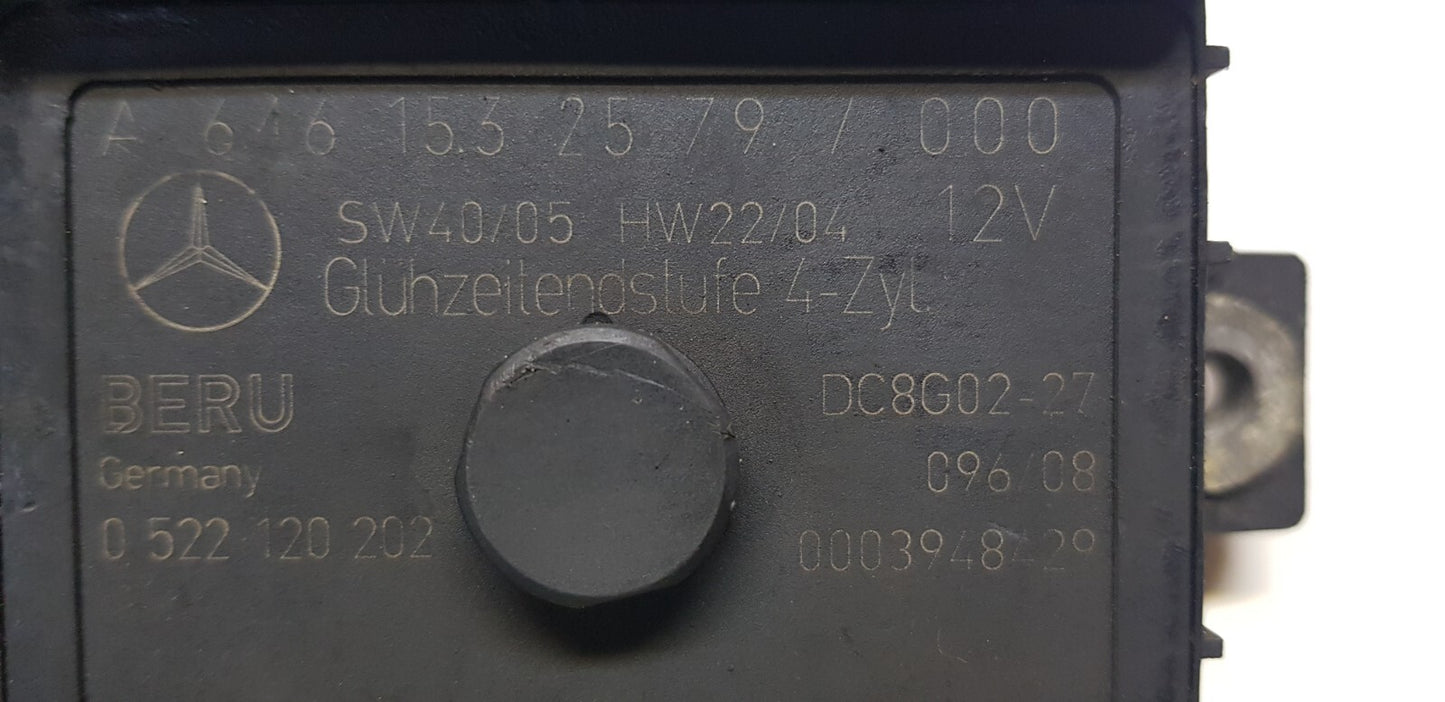 Mercedes W204 W211 Glühzeitendstufe Vorglühsteuergerät A 6461532579