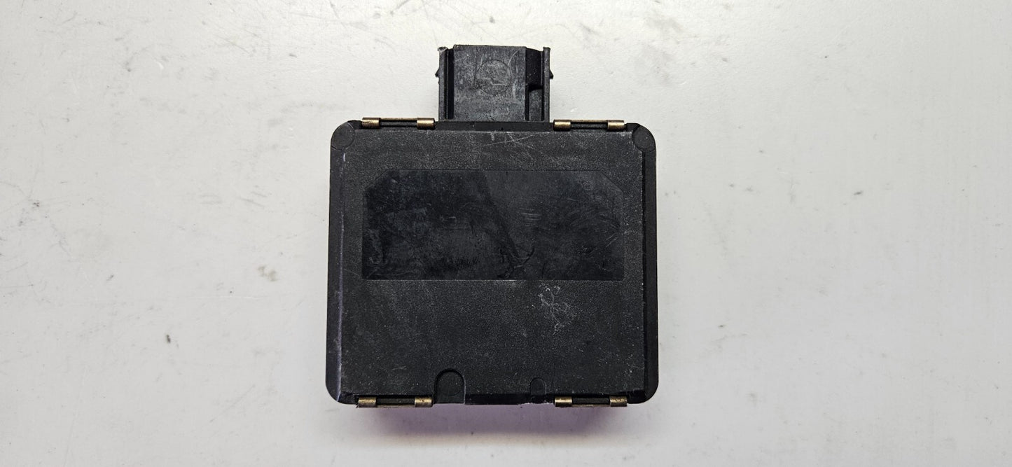 Mercedes Sprinter Abstandsradarsensor Radarsensor A 9079001303 0203302033