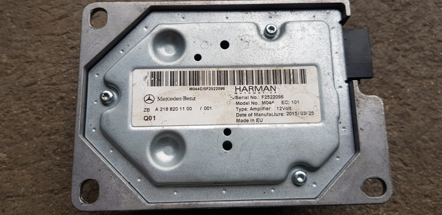 Mercedes W218 Verstärker Steuergeräte A 2188201100