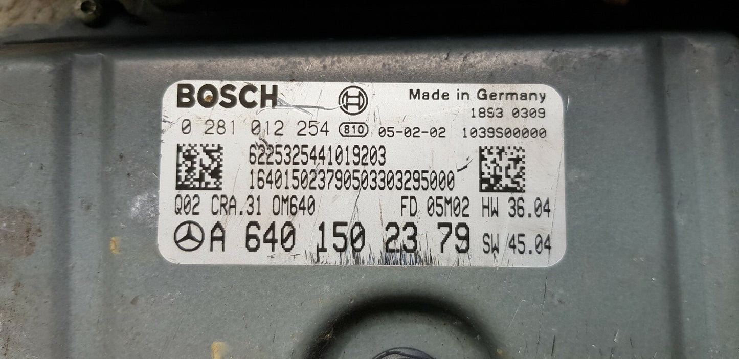 Mercedes Motorsteuergerät mit Wegfahrsperre A 6401502379 0281012254