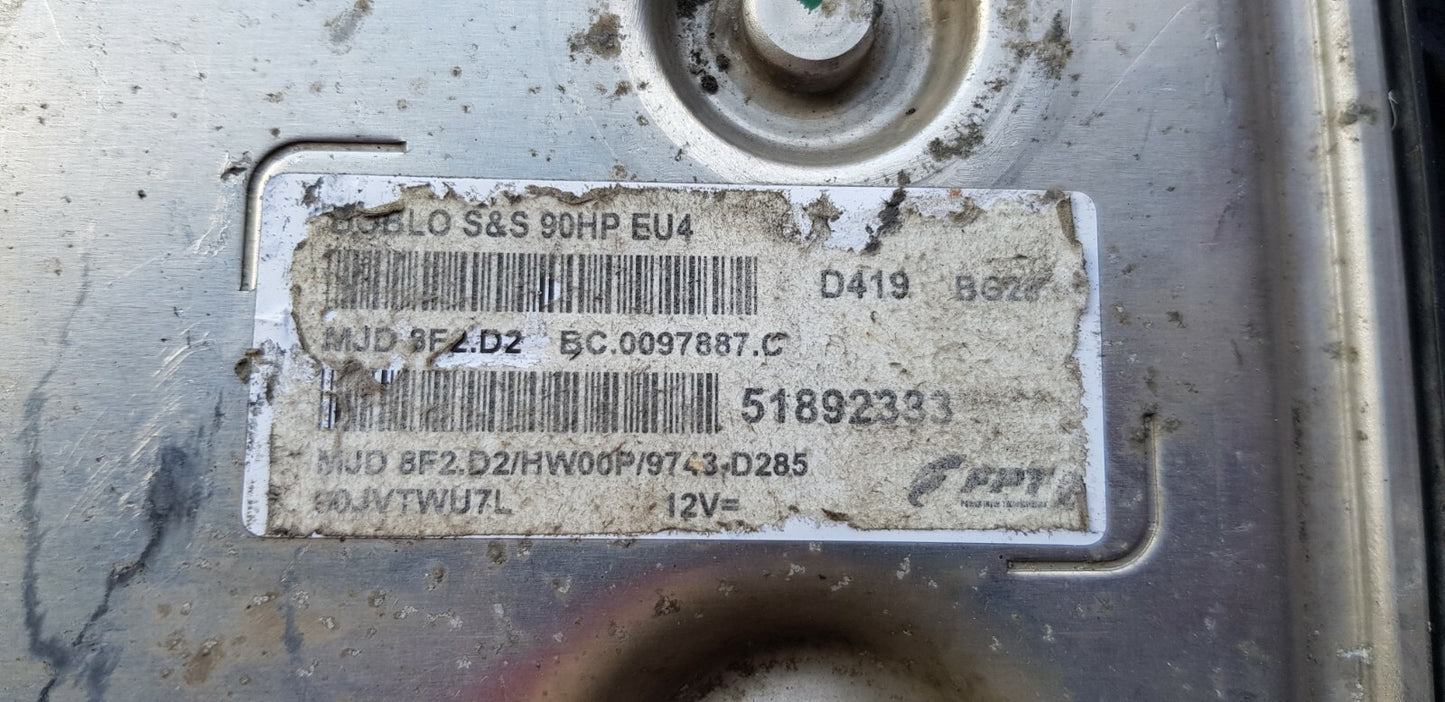 Fiat Fiorino Motorsteuergerät Steuergerät 51892333 MJD 8F2.D2