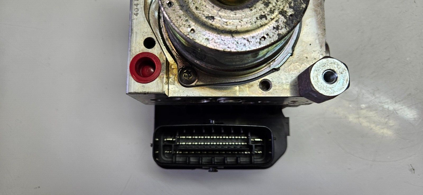 Toyota Hilux ABS Hydraulikblock Pumpe Steuergerät 44540-71440 89541-71470