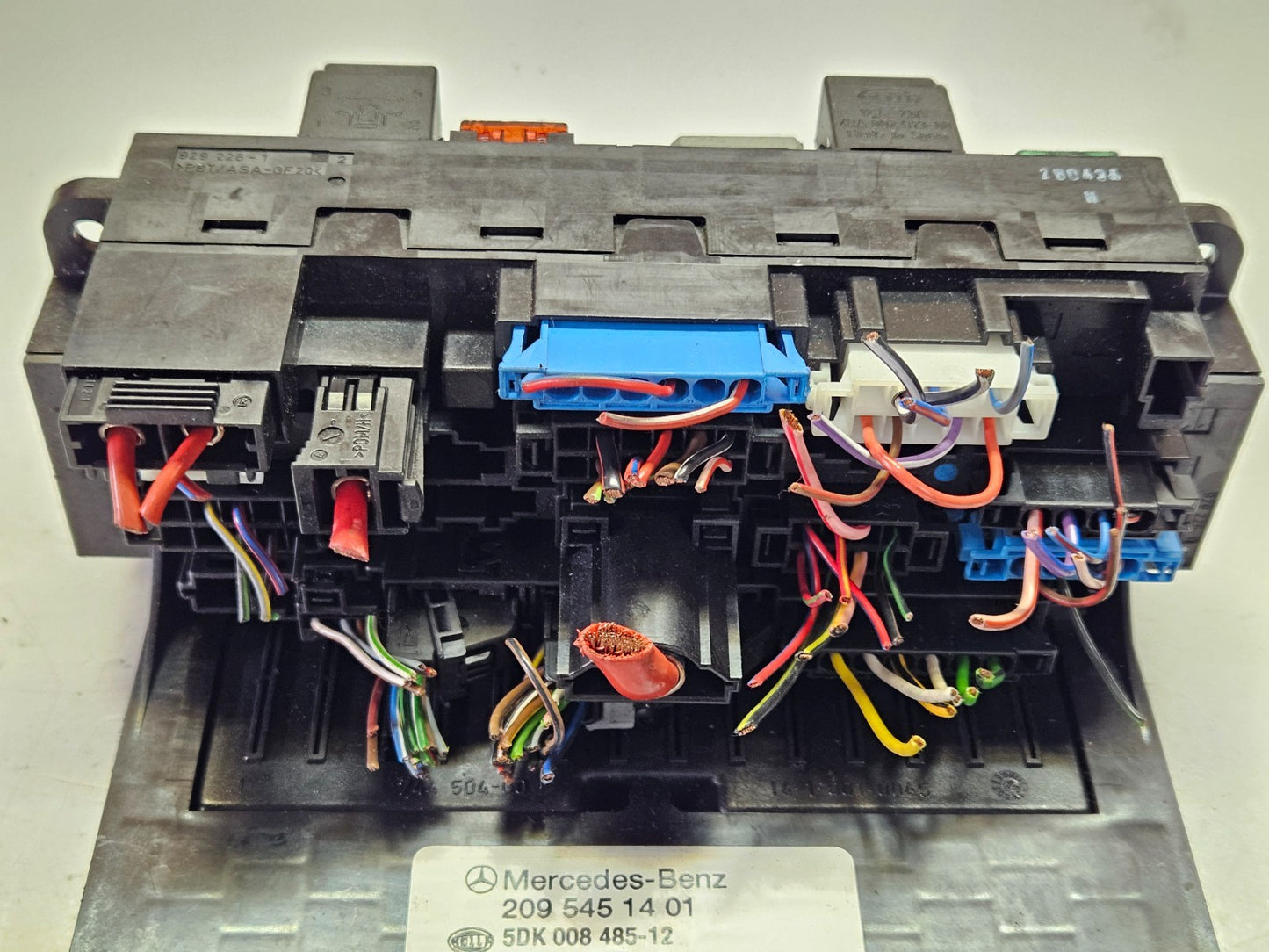 Mercedes C W203 Sicherungskasten Steuergerät 2095451401 5DK008485-12 ♻️ #2