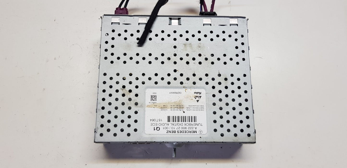 Mercedes DAB Tuner Steuergerät A 2229002710 A 2229010202