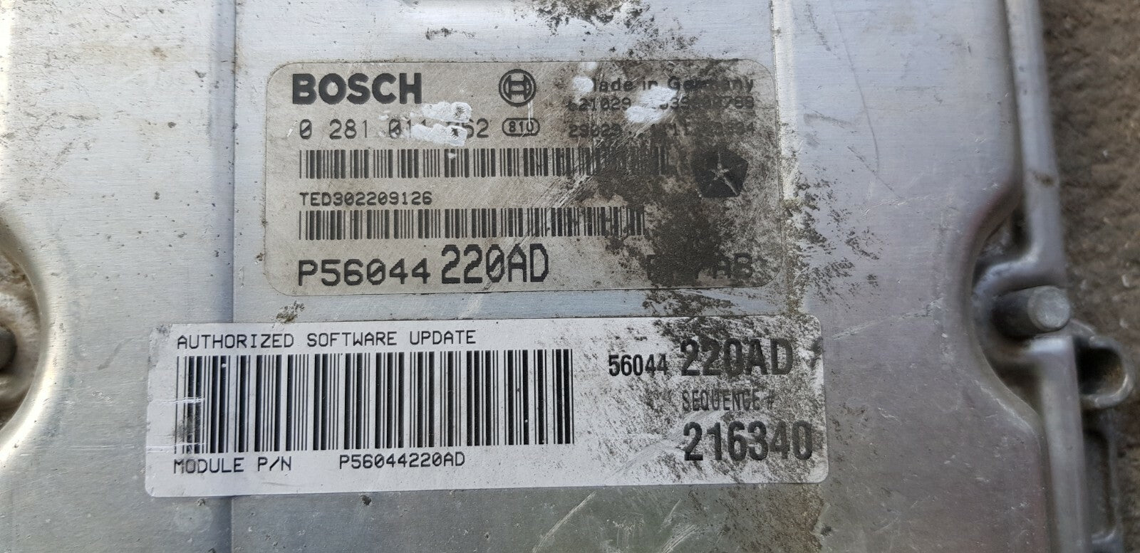 Jeep Motorsteuergerät Steuergerät 0281011062 P56044220AD