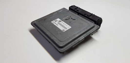 VW Skoda Seat Motorsteuergerät Steuergerät 03F906070HE 5WP44820