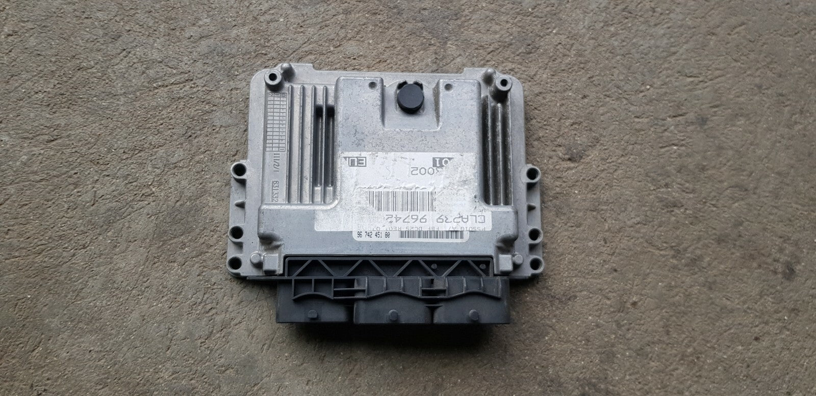 Peugeot Citroen Motorsteuergerät Steuergerät 0281015847 9674245180