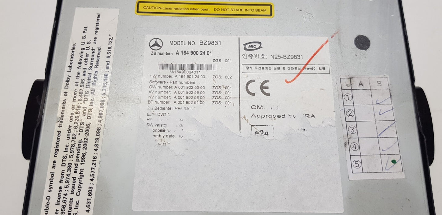 Mercedes ML - Klasse W164 Headunit Comand Navigation A 1649002401 A 1649012400