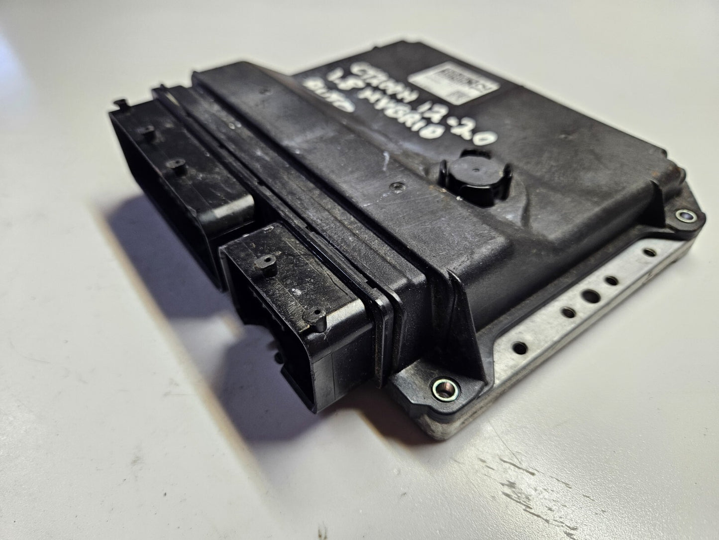 Lexus CT200H 1.8 Automatikg. Motorsteuergerät 89661-76430 276200-9410 ♻️