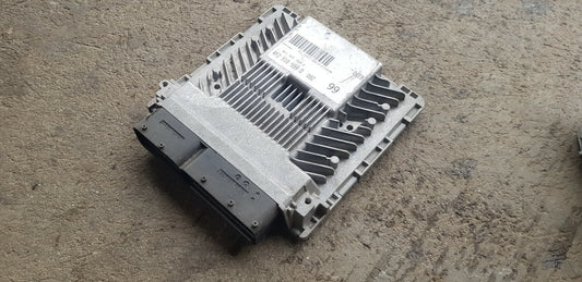 Audi A6 Motorsteuergerät Steuergerät 4F1907559E 5WP4519502