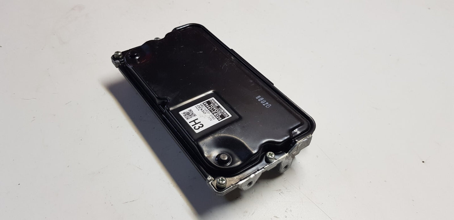 Toyota Motorsteuergerät Steuergerät 89661-F4320 MB276800-3960