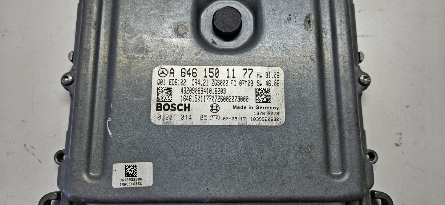 Mercedes Vito Viano Motorsteuergerät Steuergerät A 6461501177 0281014185