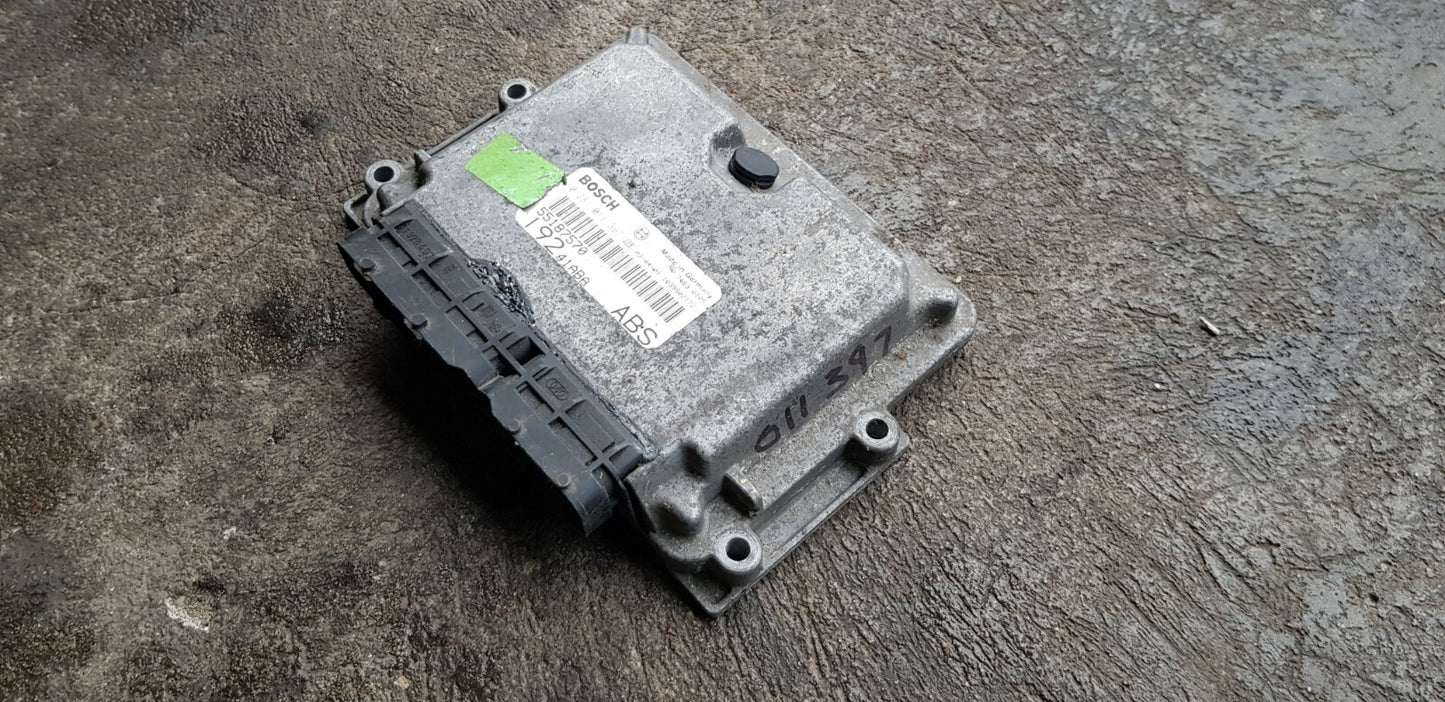 Fiat Stilo Motorsteuergerät Steuergerät 0281011397 55187570