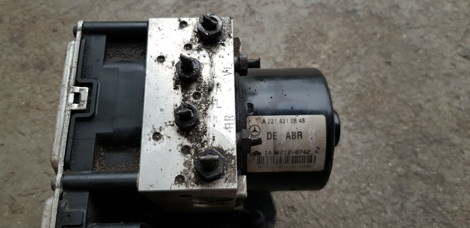Mercedes W221 ABS Hydraulikblock Pumpe Steuergerät A 2219014800 A 2214310848
