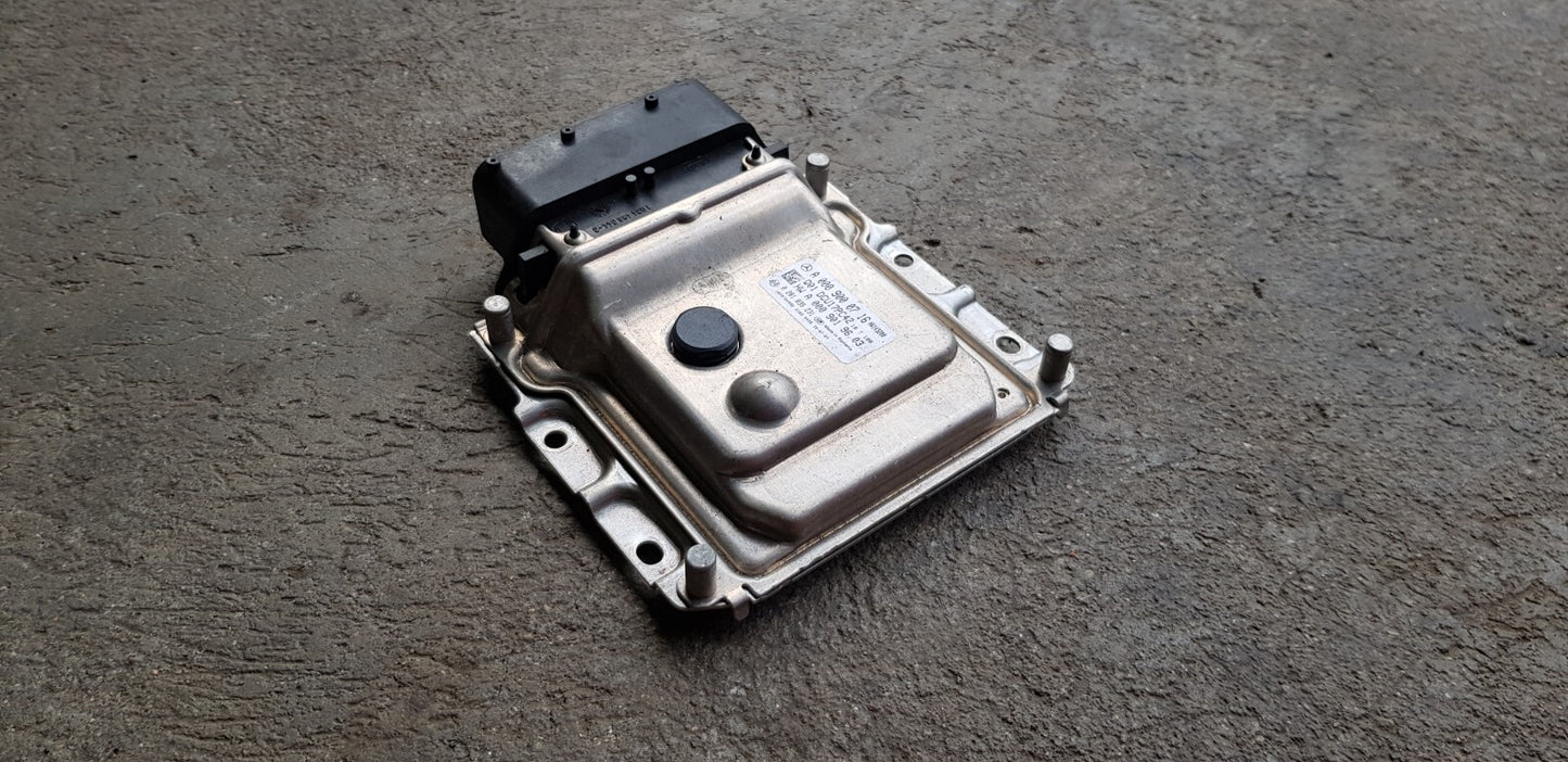 Mercedes W447 Steuergerät A 0009000716 0281035231