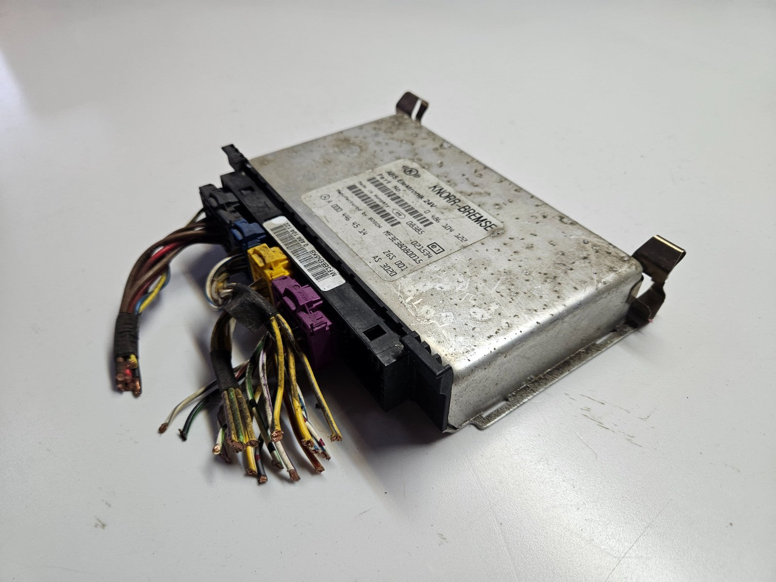 Mercedes ABS Steuergerät KNORR-BREMSE A 0004464514 0486104122 ♻️