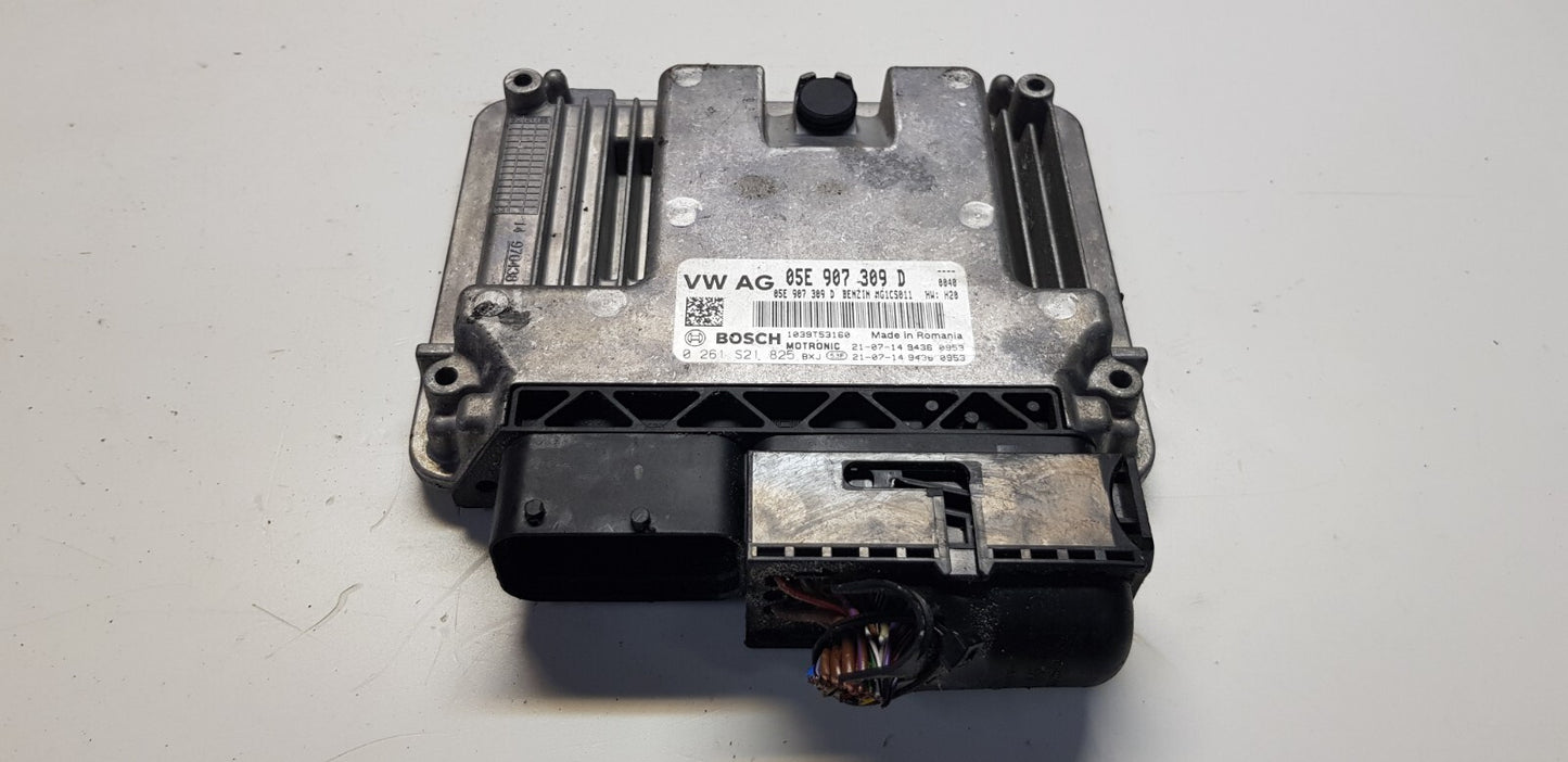 VW Audi Seat Motorsteuergerät Steuergerät 05E907309D 0261S21825