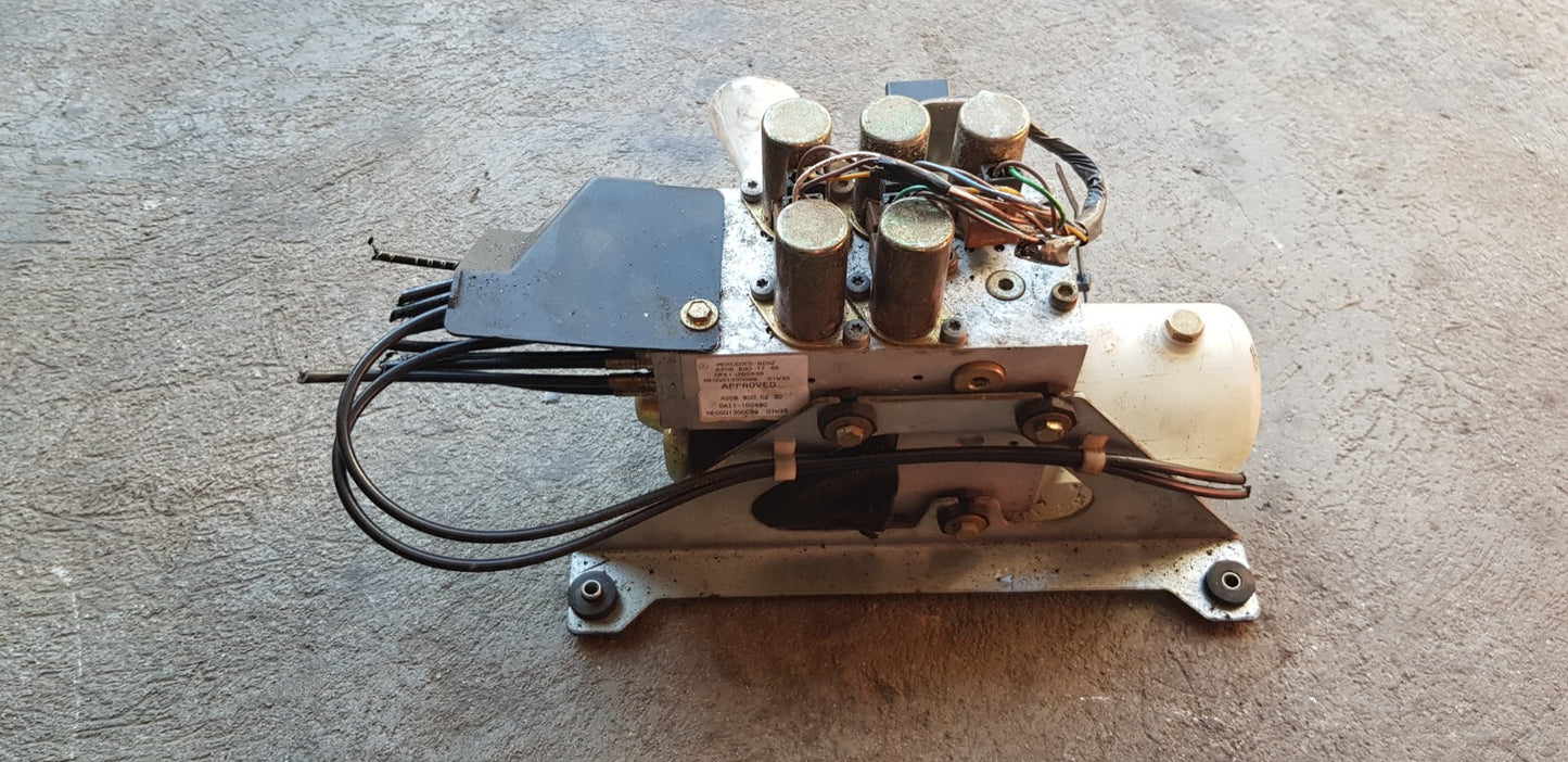 Mercedes CLK W208 Hydraulikpumpe Verdeckpumpe A 2088001748 A 2088000230