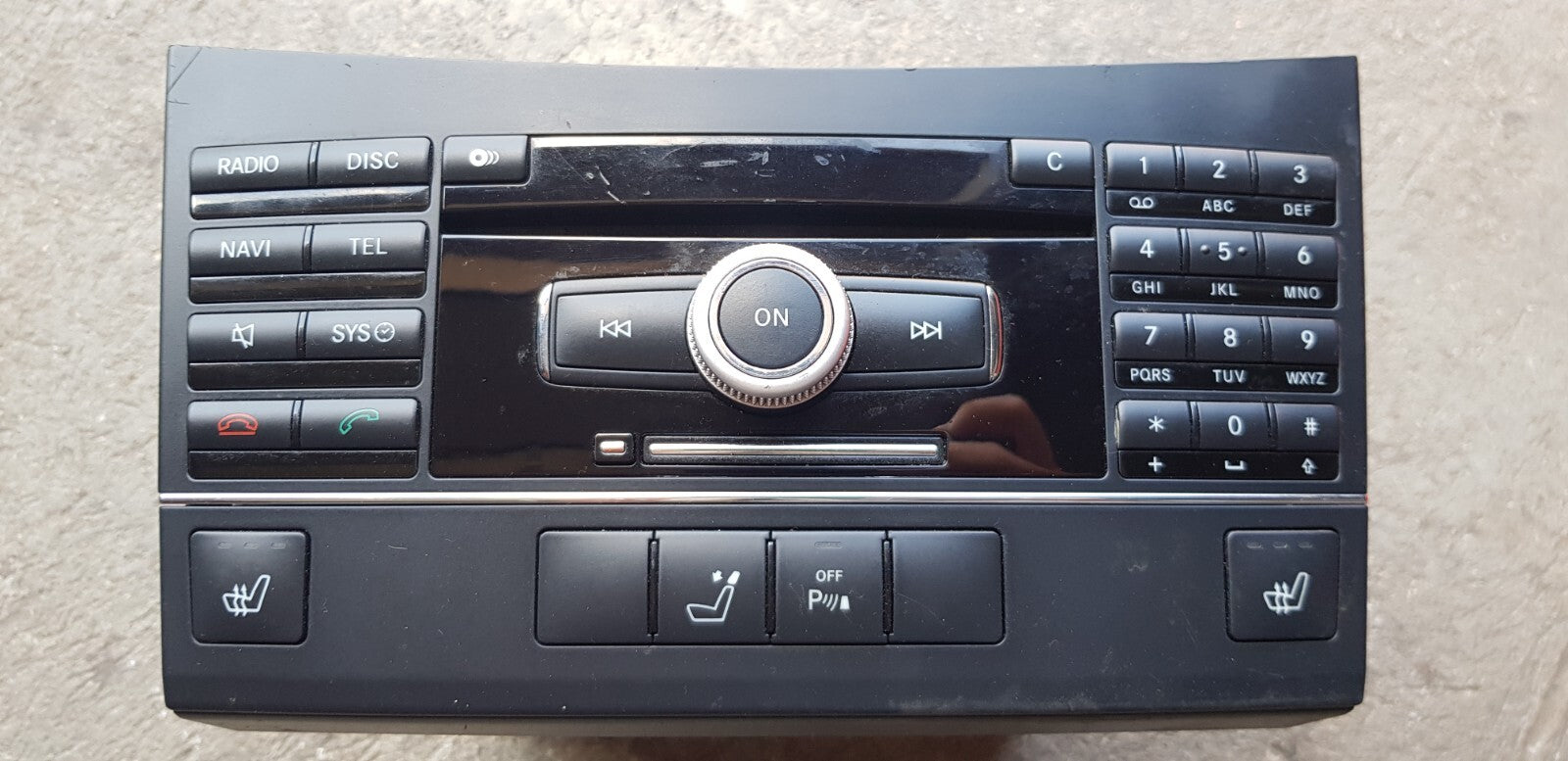 Mercedes W212 Comand High Headunit ECE Navigationsystem A 2129008404 mit Code