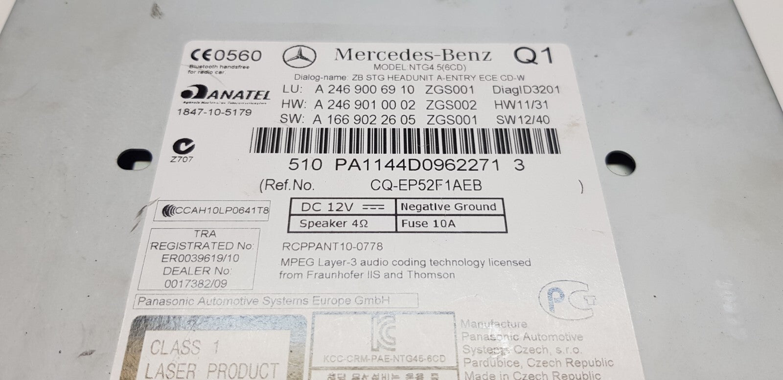 Mercedes Headunit Comand Navigation A 2469006910 A 2469010002 mit PIN Code