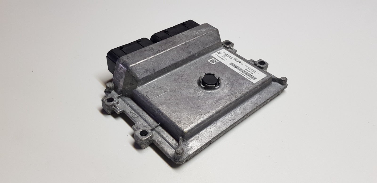 Opel Peugeot Citroen Motorsteuergerät 9838397680 9815037580 OHNE WFS / IMMO OFF