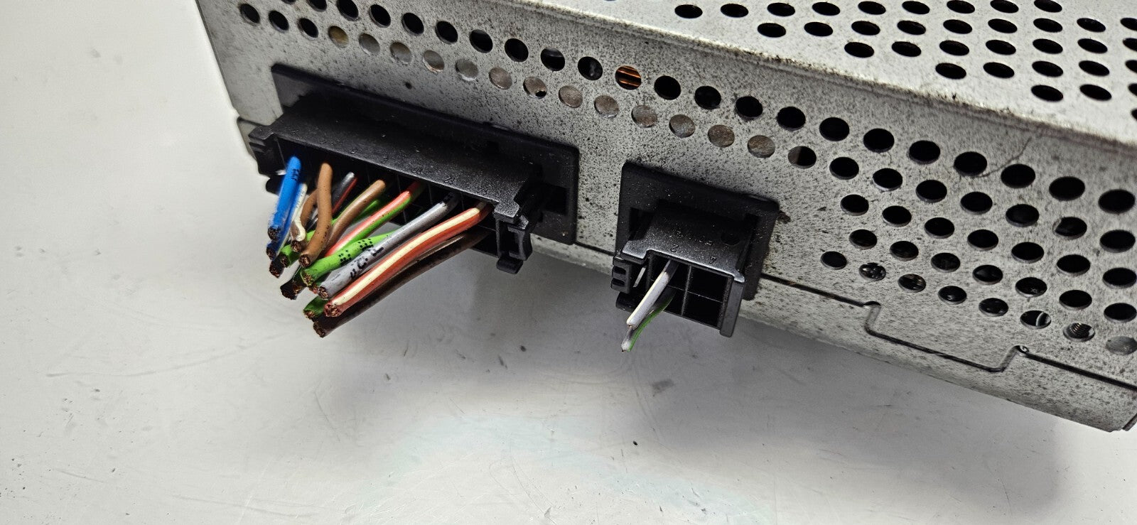 Mercedes W221 Amplifier Verstärker Steuergerät A 2218209089 A 2218205289