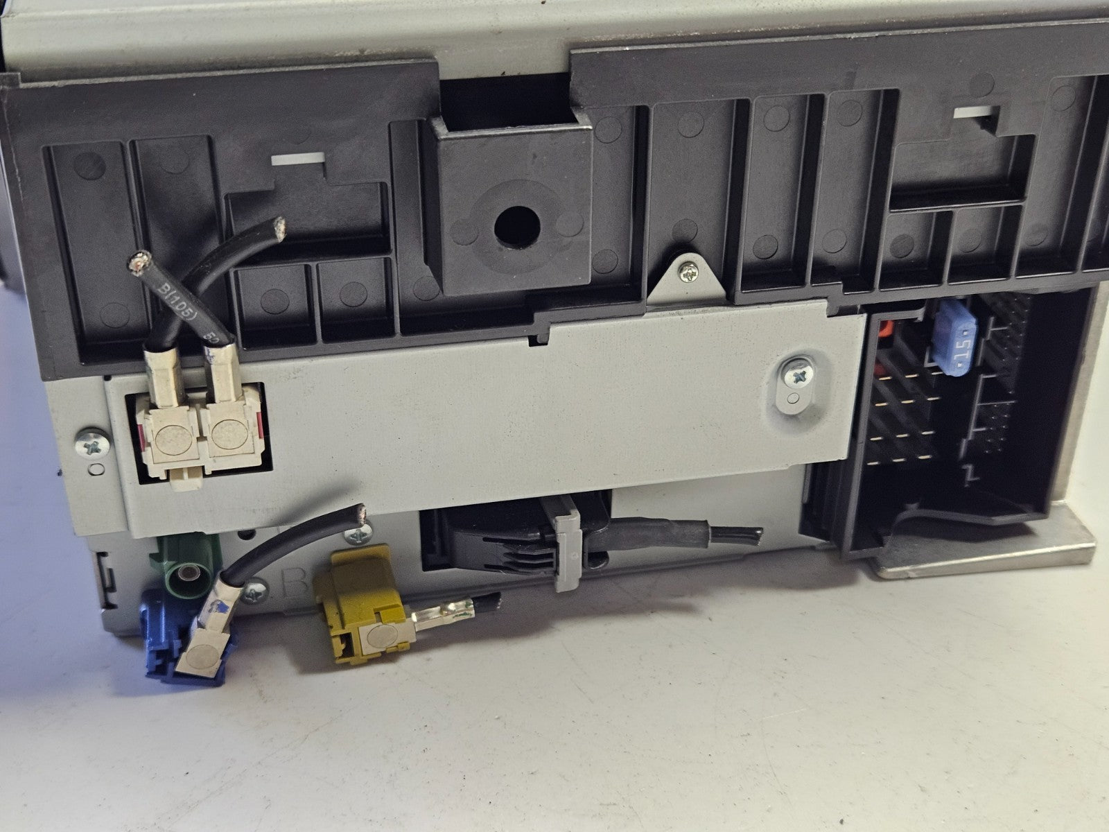 Mercedes CLS Headunit Navigationssystem Radio A 2199001100 A 2199010400 ♻️