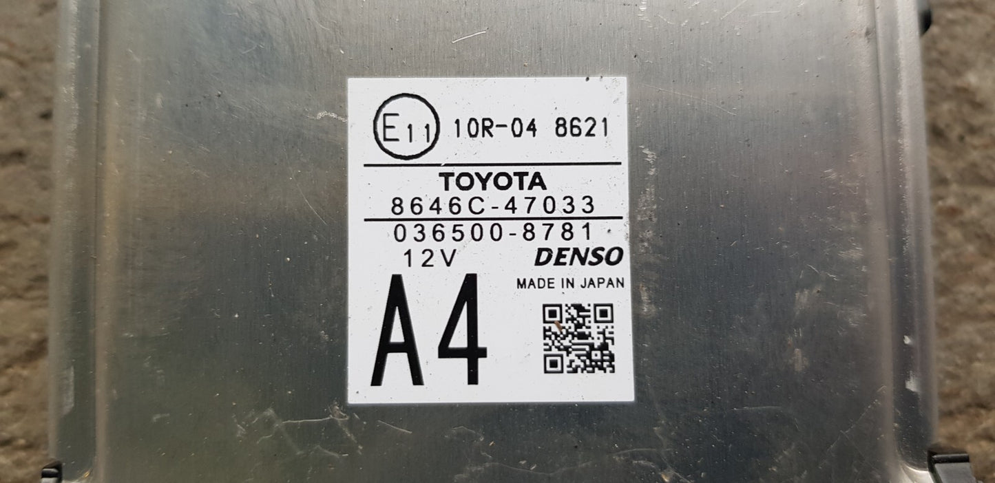 Toyota Windschutzscheibe Kamera 8646C-47033 036500-8781