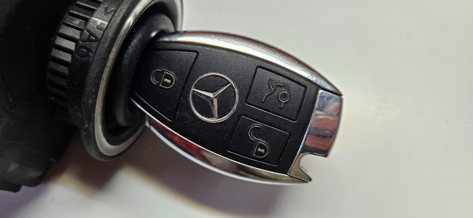 Mercedes E CLS Zündschloss mit Schlüssel A 2189053501