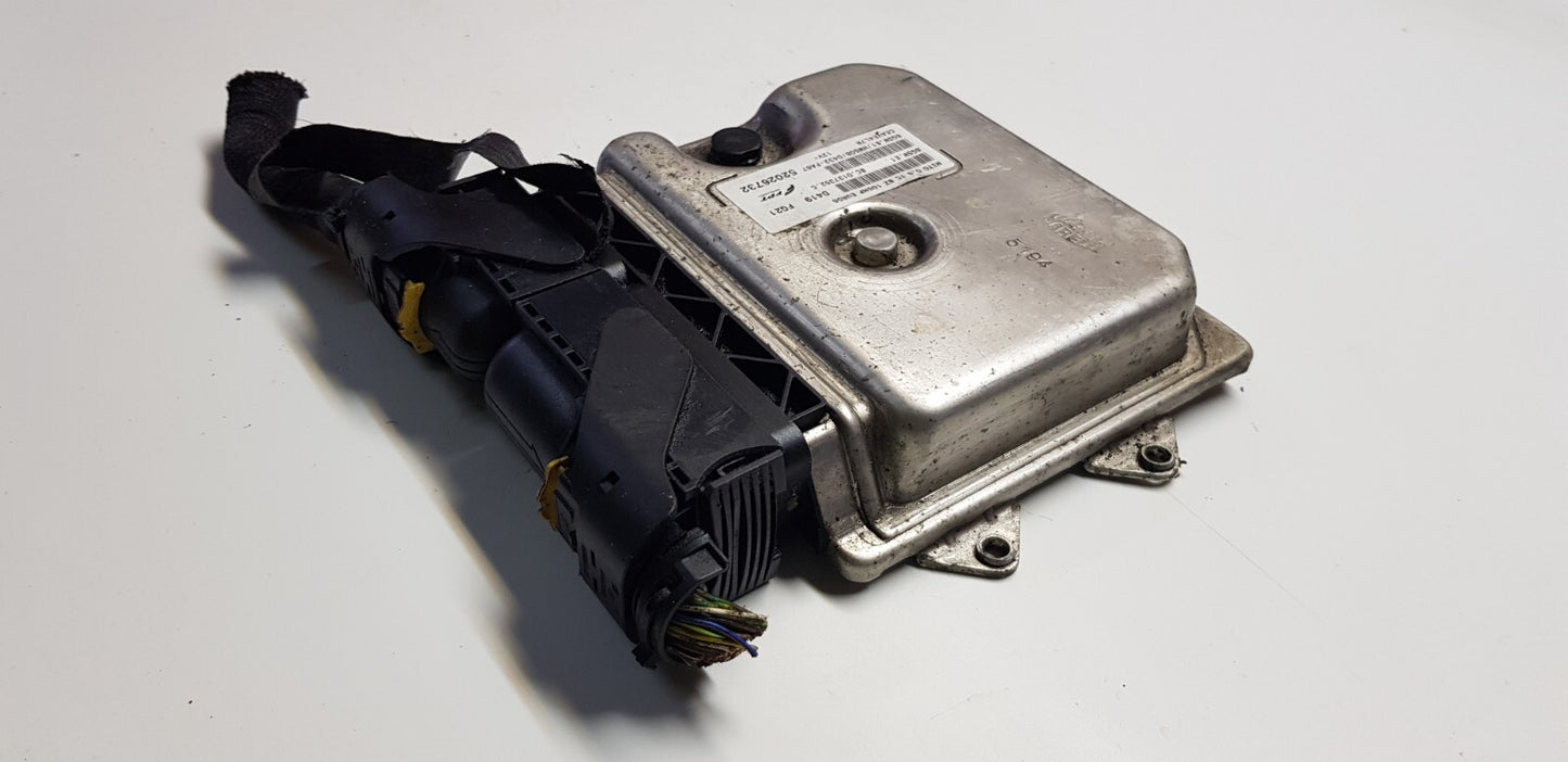 Alfa Romeo Motorsteuergerät Steuergerät 52026732 8GSW.E1 HW608