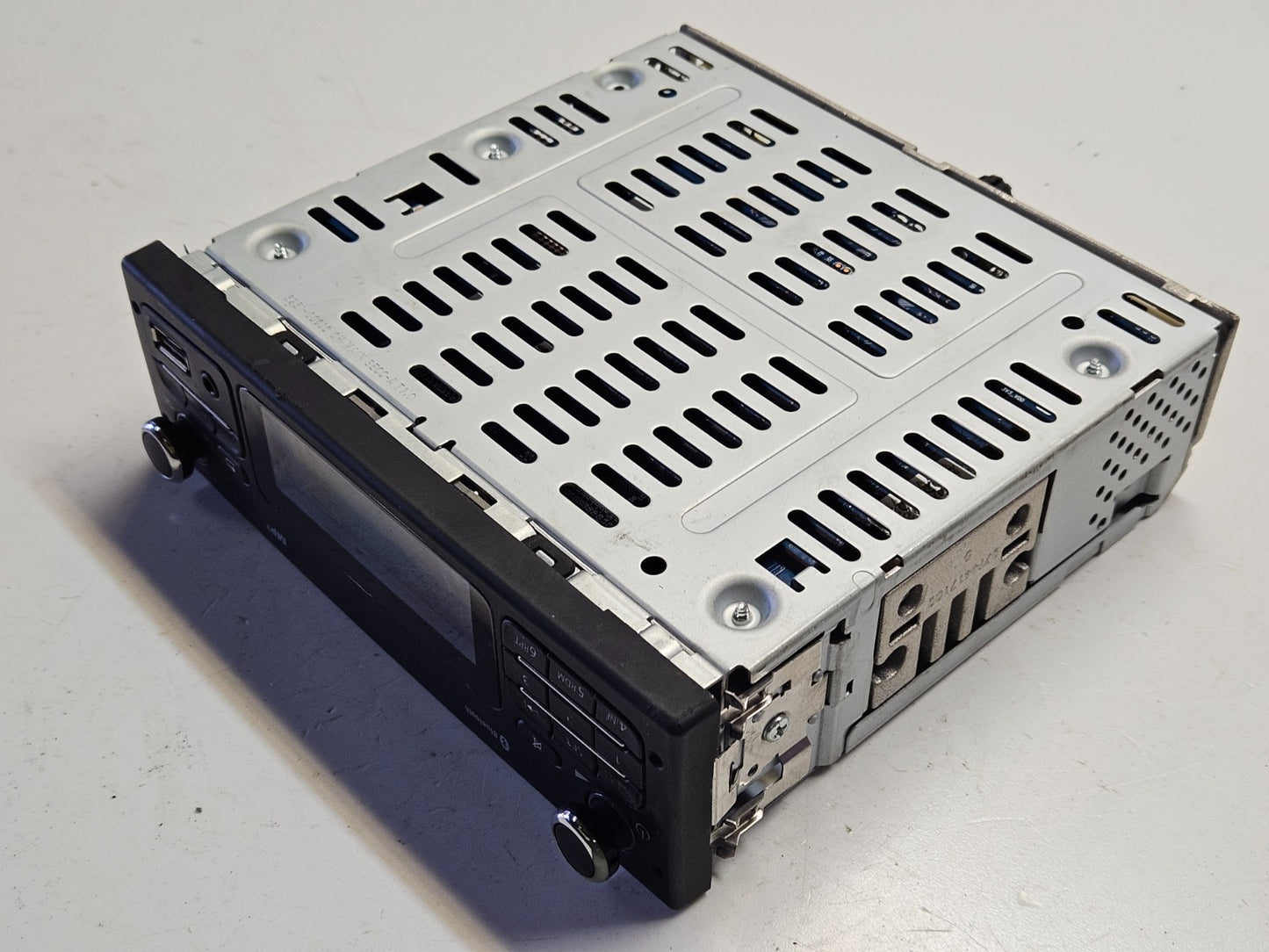 Mercedes Renault Radio Headunit Audiosystem 281151545R ♻️