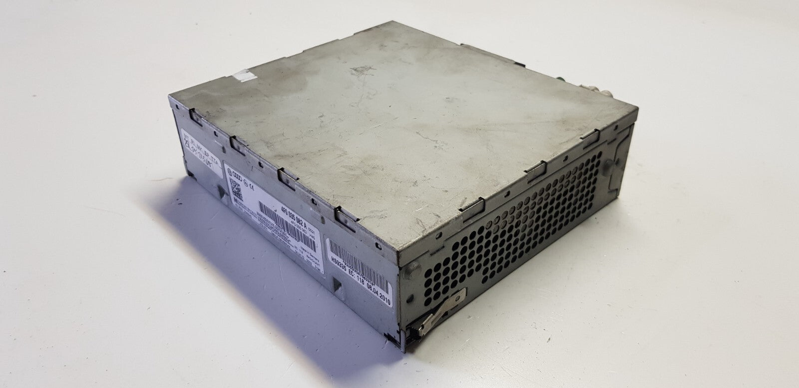 Audi A6 Navigationssystem Radioeinheit Audiosteuergerät 4F0035082A