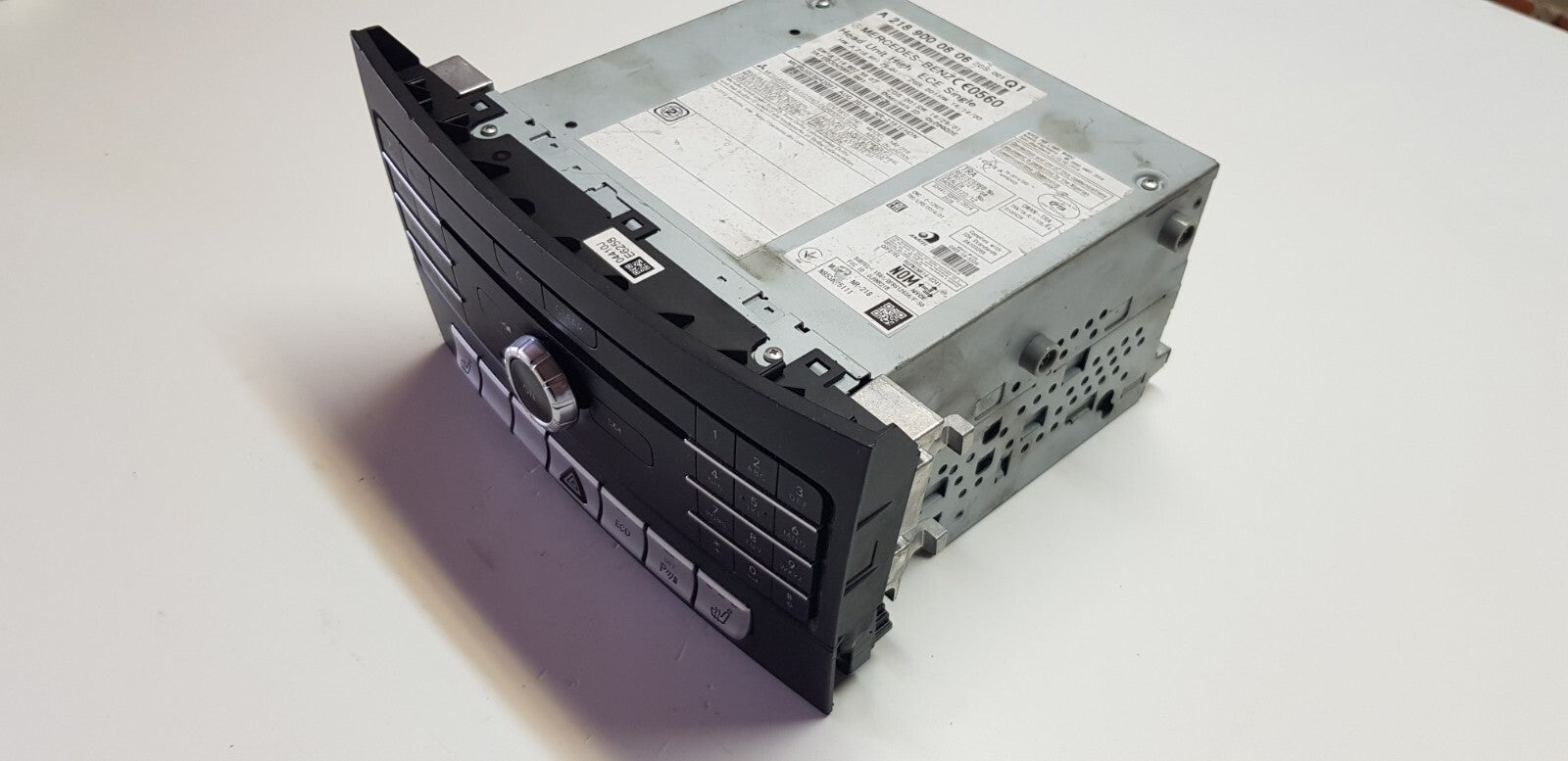 Mercedes W218 Headunit Comand Navigation A 2189000806 A 2189012901 mit PIN Code