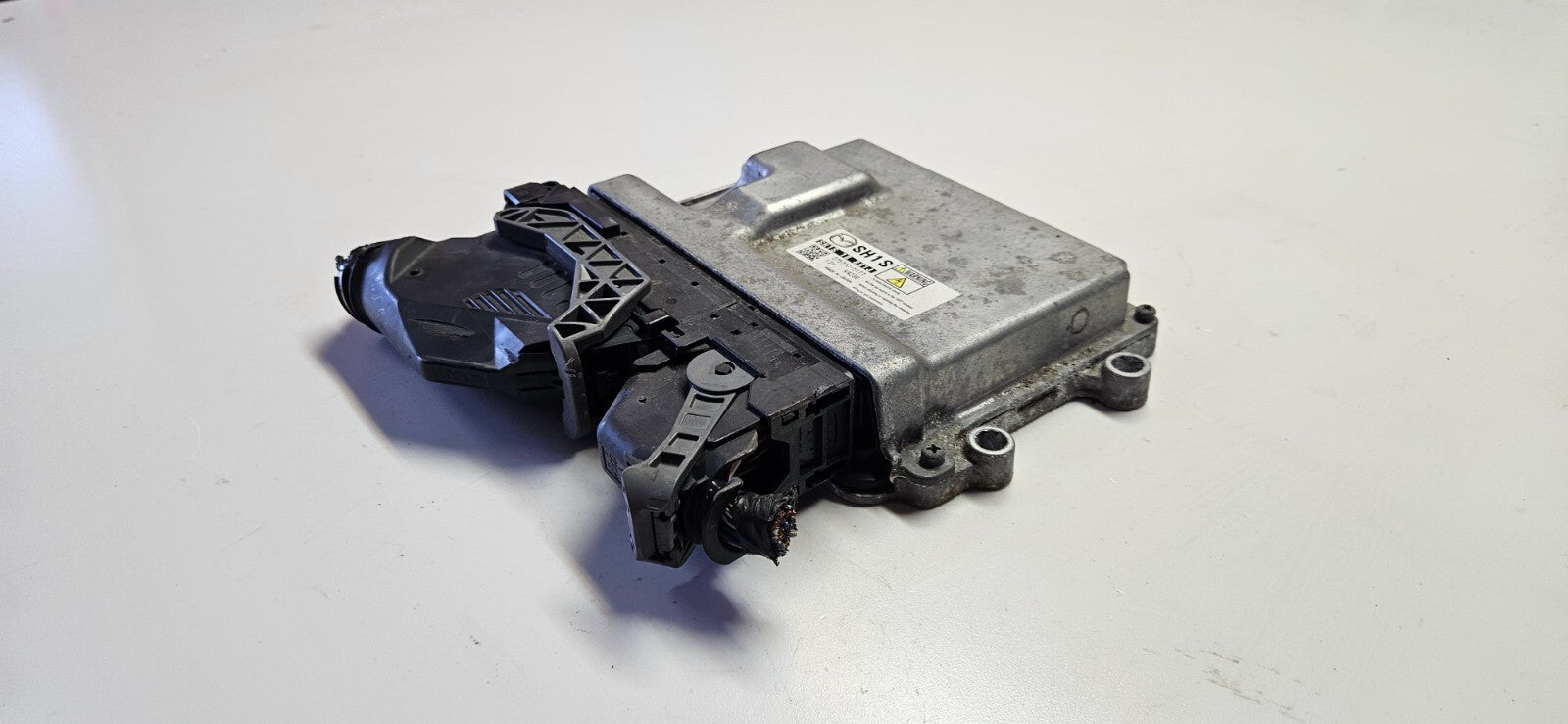 Mazda Motorsteuergerät Steuergerät SH1S18881J 275700-5177