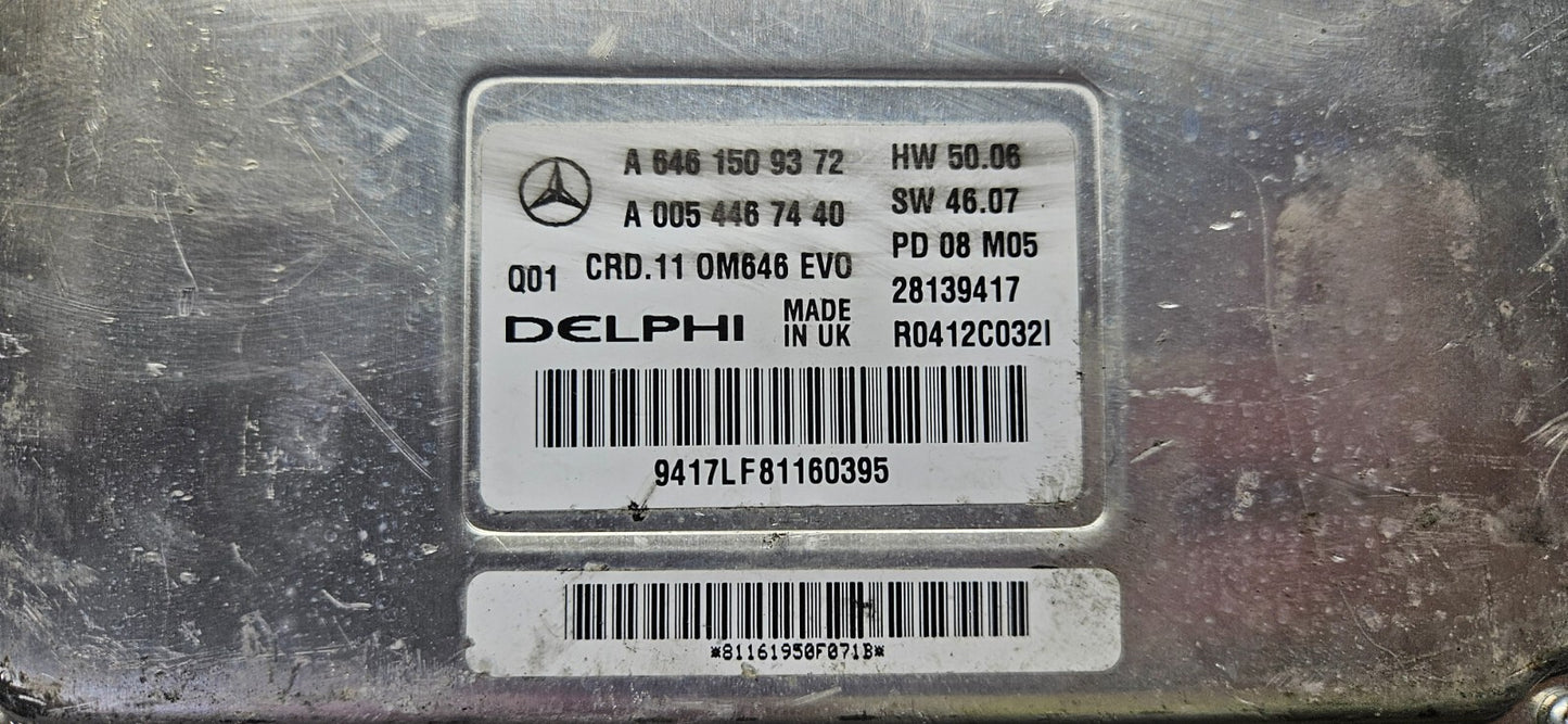 Mercedes C-Klasse Motorsteuergerät Steuergerät A 6461509372 A 0054467440