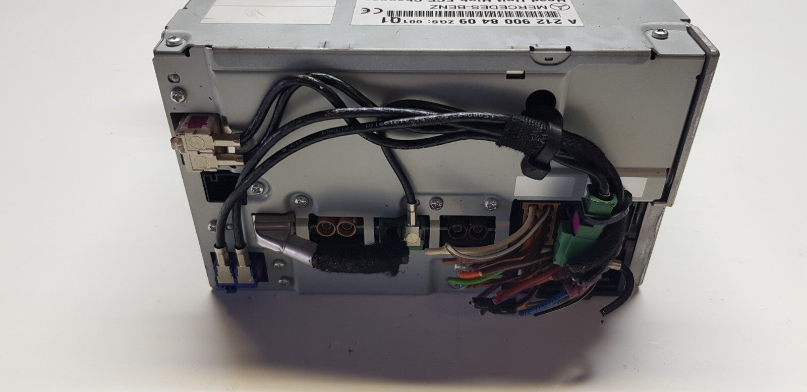 Mercedes W212 Headunit Comand Navigation A 2129008409 A 2129011704 mit PIN Code