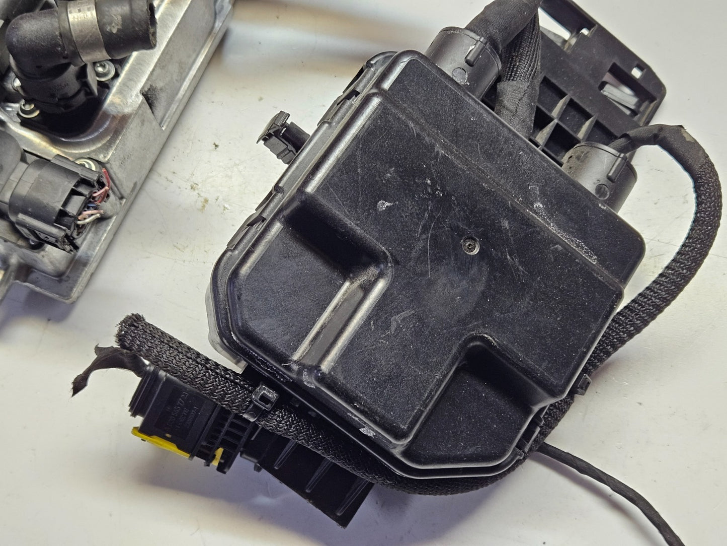 Mercedes Batteriesteuergerät Steuergerät A 0009003039 A 0009011022 ♻️