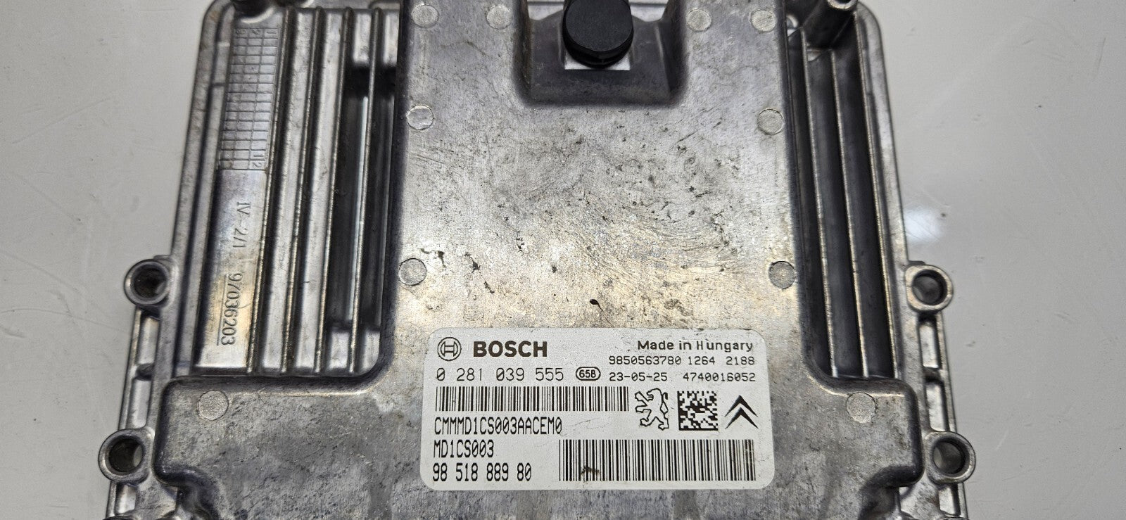 Opel Grandland Automatikg. Motorsteuergerät Steuergerät 0281039555 9851888980