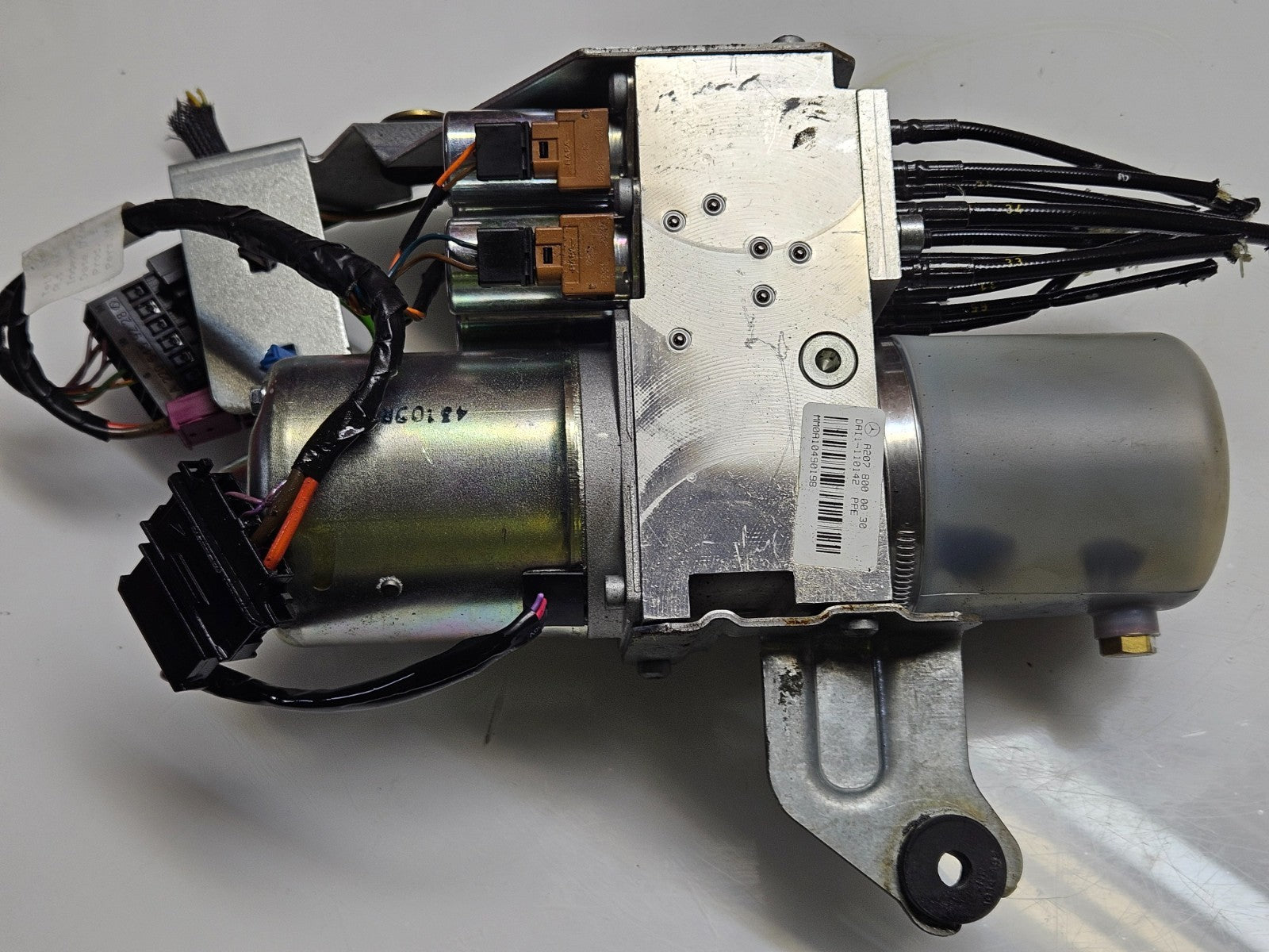 Mercedes E-Klasse W207 Pumpe Hydraulikpumpe Verdeckpumpe A 2078000030 ♻️