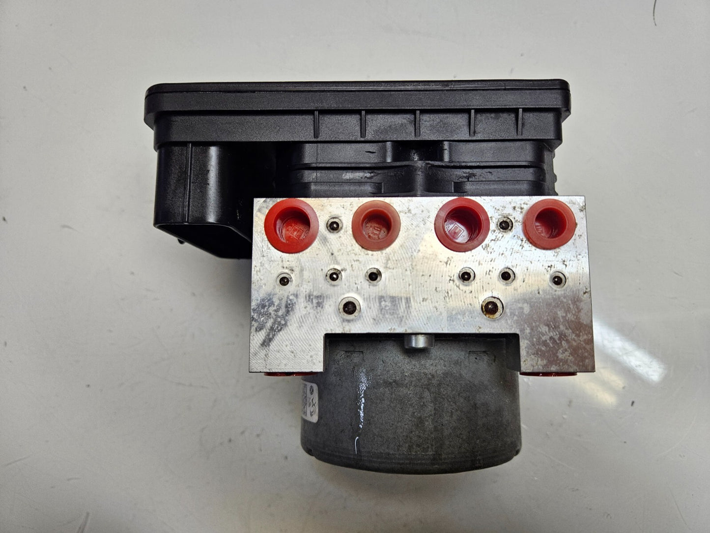 Opel Corsa Schaltg. ABS Hydraulikblock Steuergerät 9842946080 10.0917-3946.3 ♻️