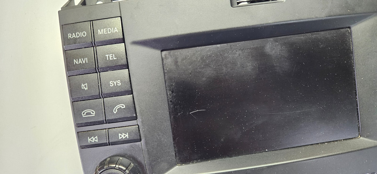 Mercedes W906 Headunit Radio Navigation A 9069003203 A 9069016301 mit PIN Code